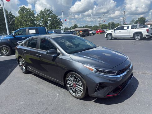 Used 2024 Kia Forte GT FWD image 3