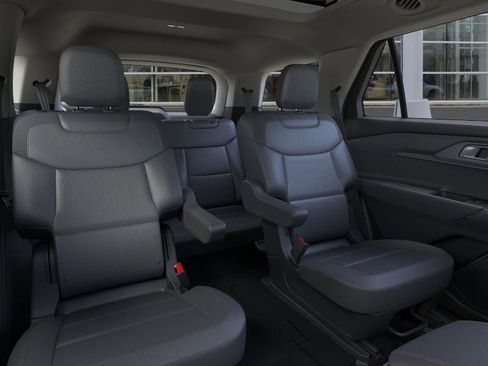 New 2026 Ford Explorer Active w/ Active Comfort Package image 11