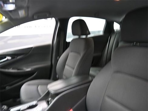 Used 2016 Chevrolet Malibu LT image 15