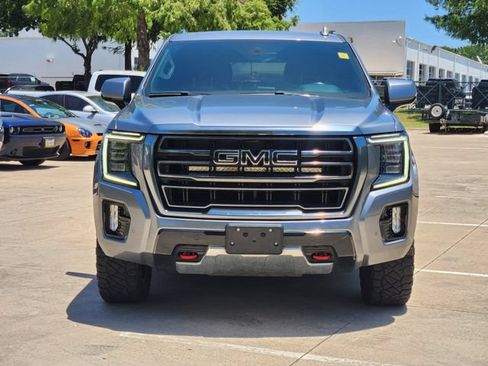 Used 2022 GMC Yukon AT4 AWD/4WD image 2