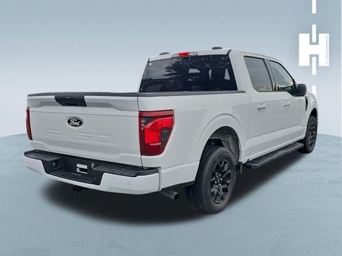 Used 2024 Ford F150 XLT w/ XLT Black Appearance Package RWD image 3