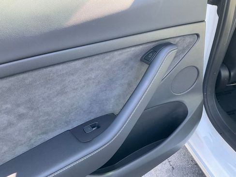 Used 2023 Tesla Model 3 Standard Range image 33