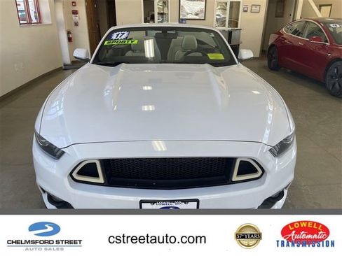 Used 2017 Ford Mustang Premium image 1