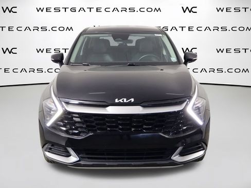 Used 2023 Kia Sportage EX FWD image 2