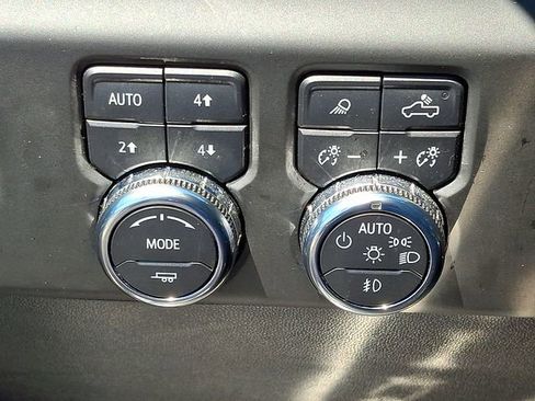Used 2023 GMC Sierra 1500 Denali w/ Denali Reserve Package AWD/4WD image 13