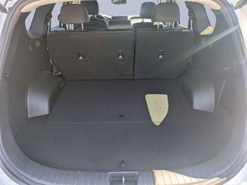 Used 2023 Hyundai Santa Fe SEL FWD image 12