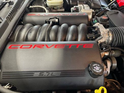 Used 2001 Chevrolet Corvette Convertible RWD image 55