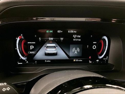 New 2025 Nissan Pathfinder Platinum w/ Lighting Package (N93) image 24