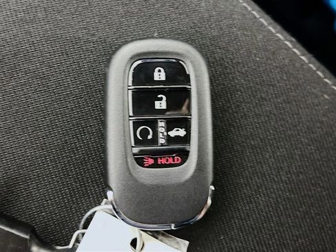 Used 2024 Honda Civic Sport image 33