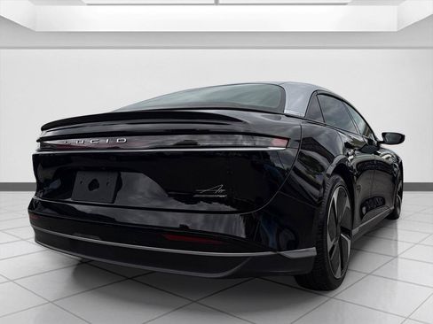 Used 2023 Lucid Air Touring AWD/4WD image 5