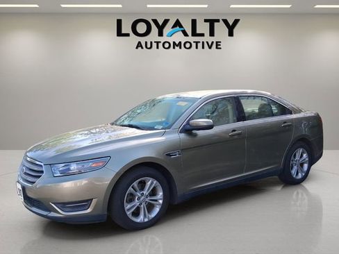 Used 2013 Ford Taurus SEL FWD image 1