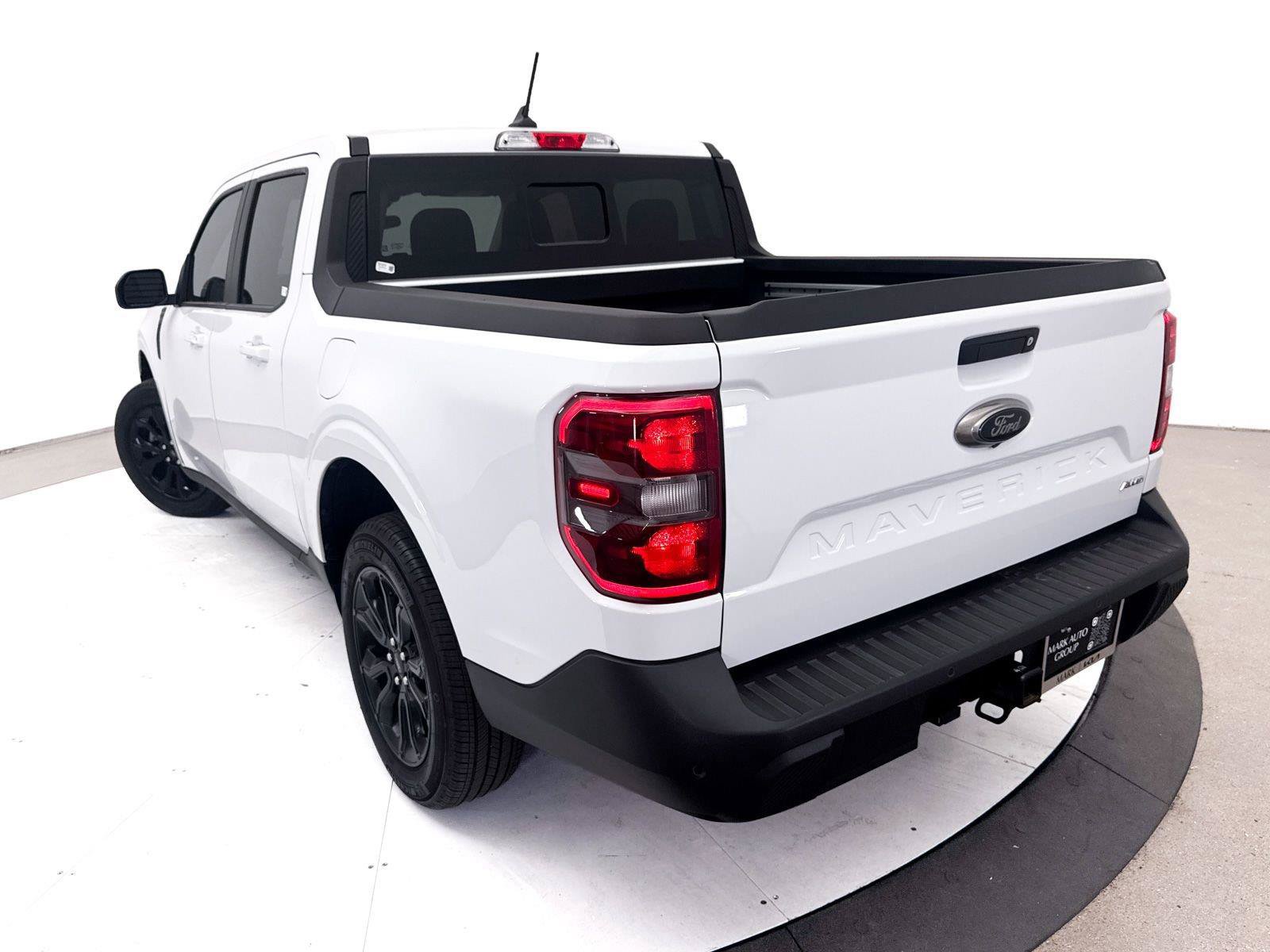 Used 2024 Ford Maverick Lariat w/ Black Appearance Package AWD/4WD image 11