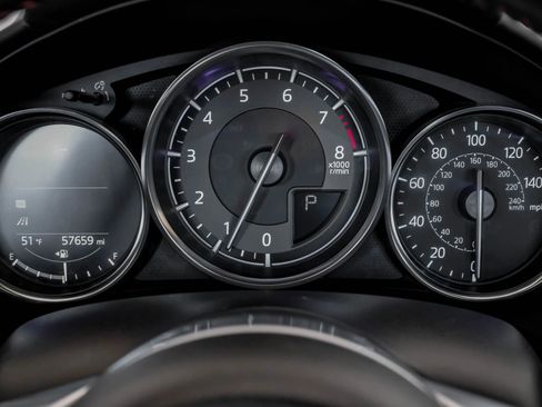 Used 2019 MAZDA MX-5 Miata RF Grand Touring image 17