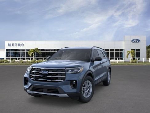New 2026 Ford Explorer Active w/ Active Comfort Package RWD image 2