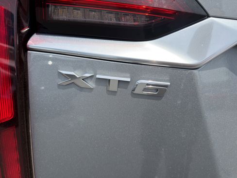 Used 2024 Cadillac XT6 Premium Luxury AWD/4WD image 44