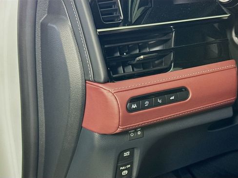 New 2026 INFINITI QX80 Autograph image 12