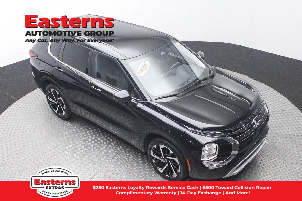 Used 2024 Mitsubishi Outlander SE FWD image 4