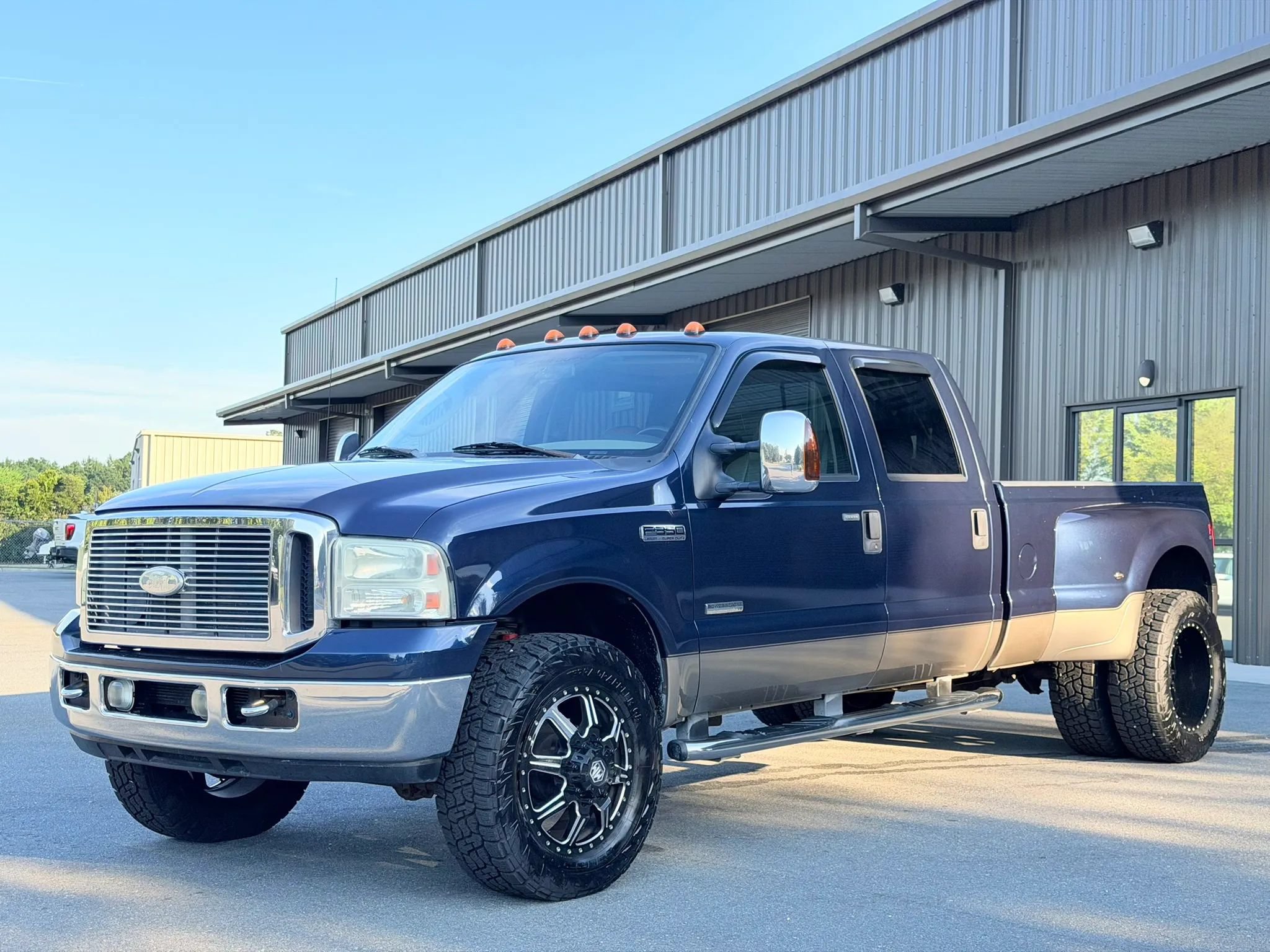 Used 2006 Ford F350 Lariat AWD/4WD image 8