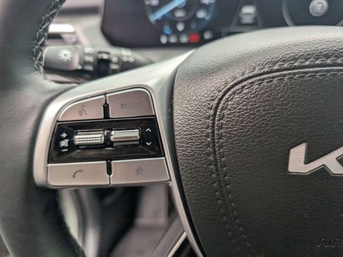 Used 2025 Kia Telluride SX X-Line AWD/4WD image 17