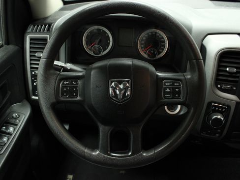 Used 2017 RAM 1500 Express image 15