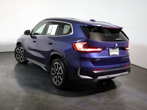 Used 2025 BMW X1 xDrive28i w/ Convenience Package AWD/4WD image 2