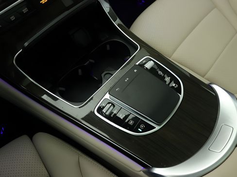 Certified 2022 Mercedes-Benz GLC 300 image 15