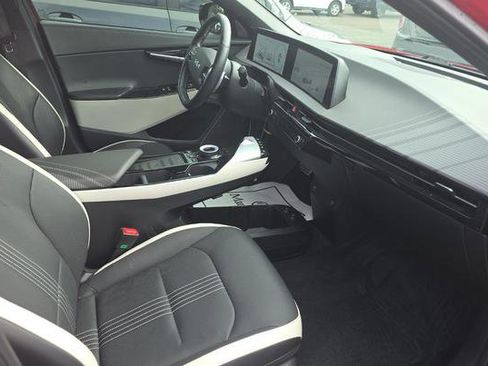 Used 2024 Kia EV6 GT-Line AWD/4WD image 6
