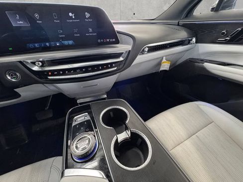 Used 2024 Cadillac Lyriq Sport w/ LPO, Floor Liner Package RWD image 3