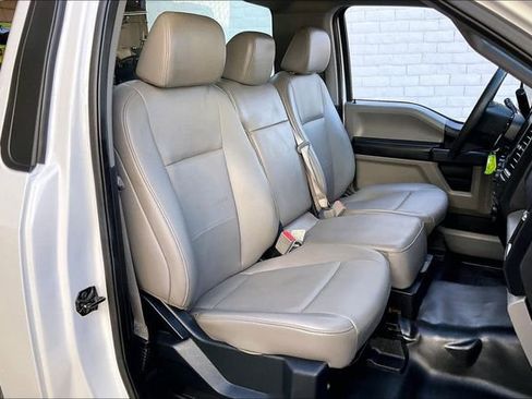 Used 2020 Ford F150 XL w/ Trailer Tow Package image 5