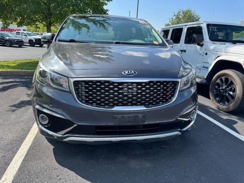 Used 2018 Kia Sedona SX Limited w/ SX Limited Prestige Package FWD image 3