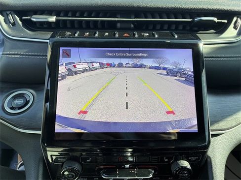 Used 2021 Jeep Grand Cherokee L Limited w/ MOPAR Finishing Package image 33