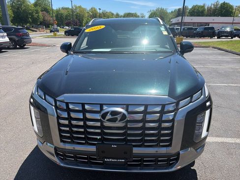 Certified 2025 Hyundai Palisade Calligraphy AWD/4WD image 8