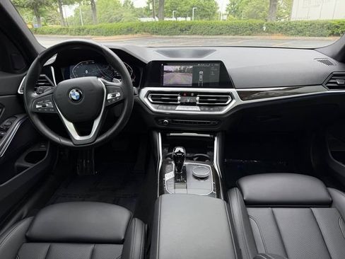 Used 2022 BMW 330i Sedan w/ Driving Assistance Package RWD image 38