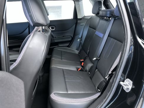 Certified 2025 MINI Cooper S image 22