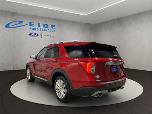 Certified 2021 Ford Explorer King Ranch w/ Premium Technology Package AWD/4WD image 8