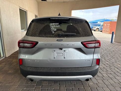 Certified 2024 Ford Escape Active AWD/4WD image 3