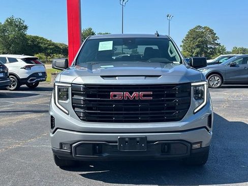 Used 2024 GMC Sierra 1500 Elevation AWD/4WD image 8
