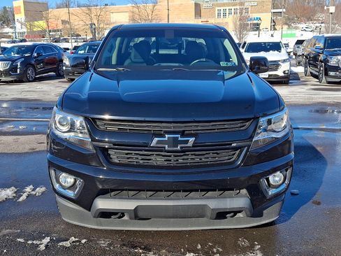 Used 2020 Chevrolet Colorado Z71 w/ Z71 Midnight Edition image 2
