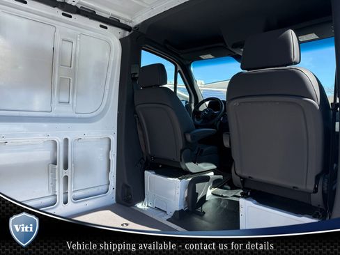 Used 2025 Mercedes-Benz Sprinter 2500 image 24