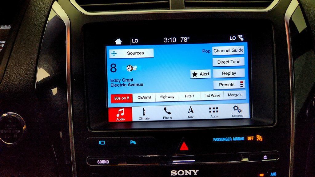 Used 2018 Ford Explorer Sport w/ Equipment Group 401A AWD/4WD image 18