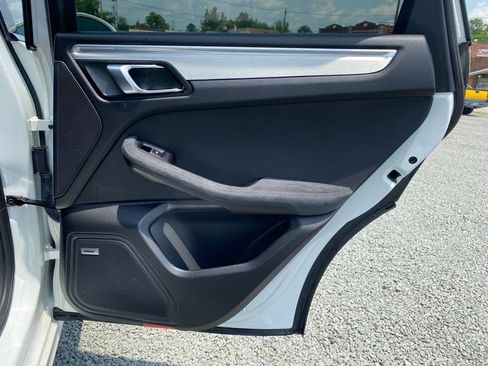 Used 2017 Porsche Macan GTS image 19