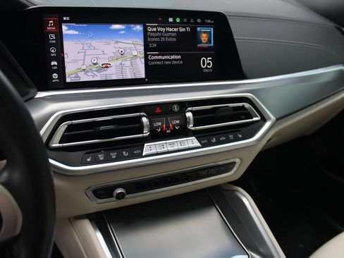 Used 2023 BMW X6 xDrive40i w/ M Sport Package image 24