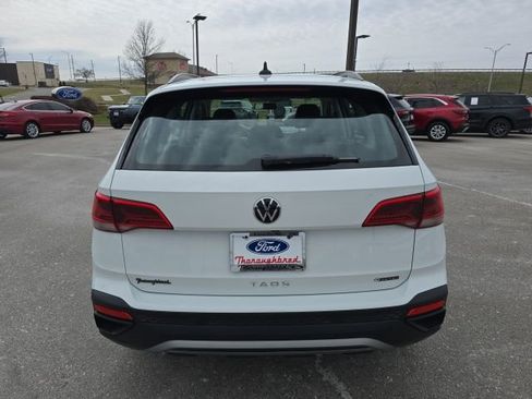 Used 2022 Volkswagen Taos S image 4
