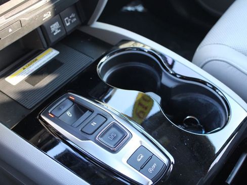 Used 2019 Honda Pilot Elite image 49