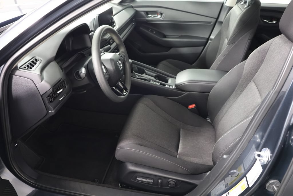 Used 2024 Honda Accord EX image 19