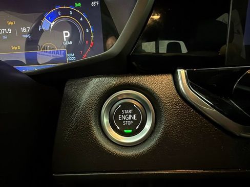 Certified 2024 Chevrolet Colorado W/T w/ WT Convenience Package image 21