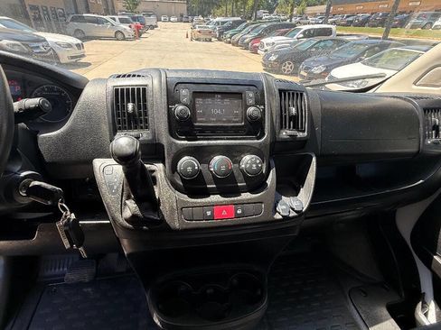 Used 2019 RAM ProMaster 2500 FWD image 58