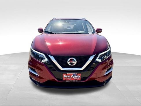 Certified 2022 Nissan Rogue Sport SL w/ Premium Package AWD/4WD image 2
