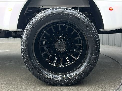 Used 2026 Ford F450 Platinum image 12