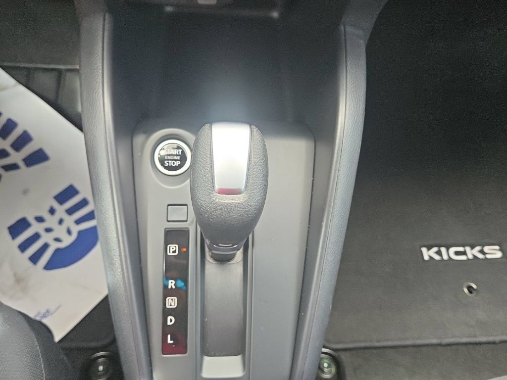 Used 2025 Nissan Kicks Play S FWD image 25